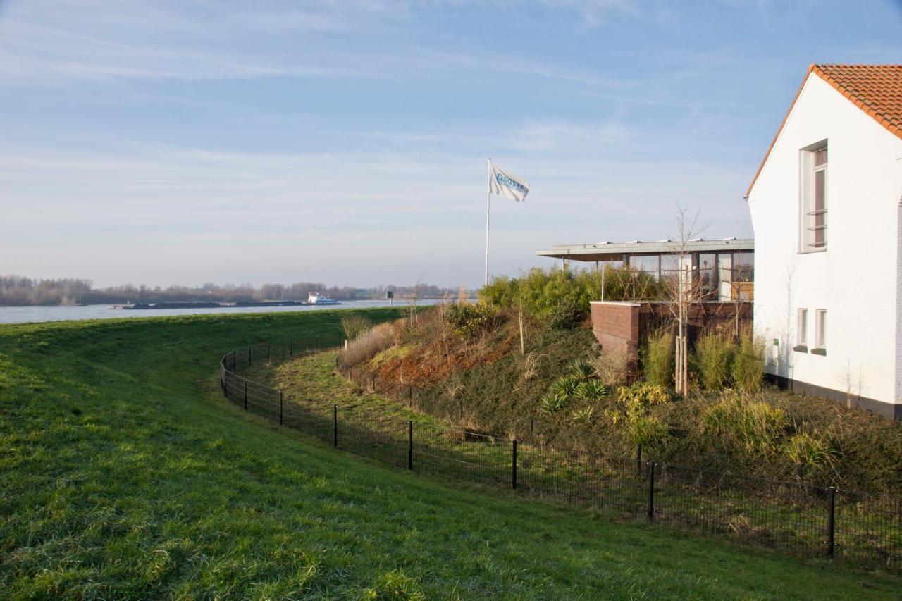 B&B Pompgebouw Aan De Rijn Tolkamer Kültér fotó